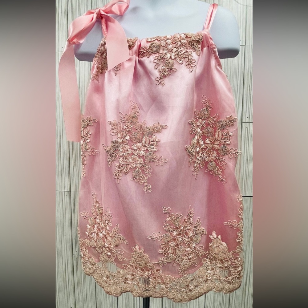 NWT Scalloped Lace Pillowcase Dress - Picture 2 of 6